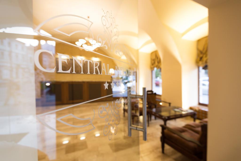 Hotel Melody Central Клуж-Напока Екстер'єр фото